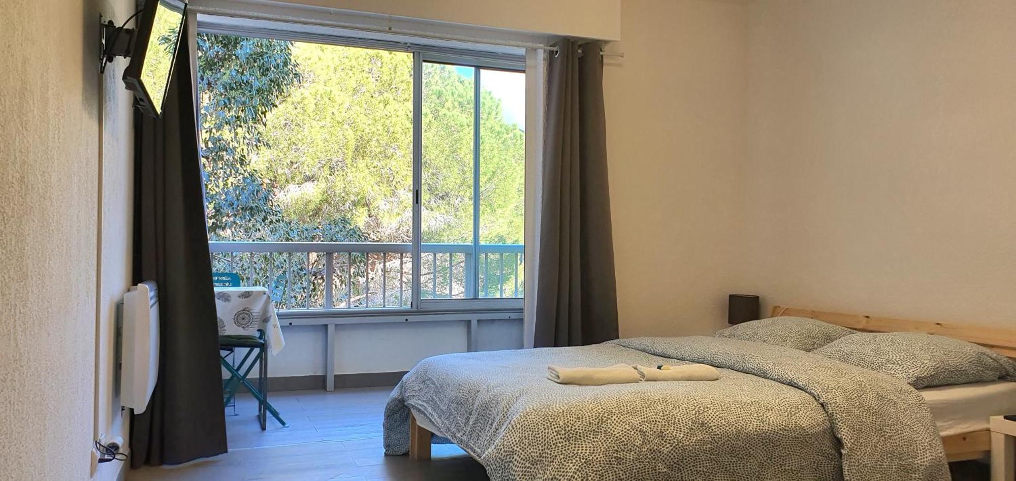 Appartement Havre De Paix A 2 Pas De L'Eau, Autonomie à Saint-Mandrier-sur-Mer Extérieur photo